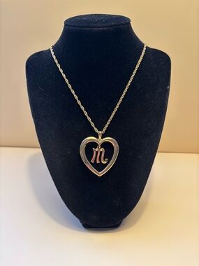 Vintage Avon Gold Heart Initial 'M' Pendant Necklace 25”